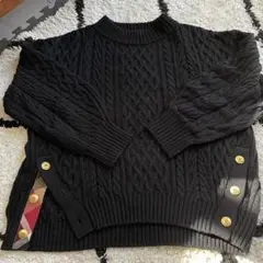 美品 ブルーレーベルクレストブリッジ ケーブルニット