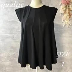 qualite ナチュラルストレッチフレアーブラウス　ブラック　1サイズ