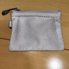 無印良品　メッシュケース