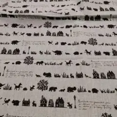 ハギレ　はぎれ　布地　くすみブルー地に動物