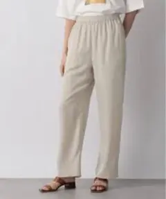 ローリーズファーム　シワサテンイージーパンツ　フリーサイズ　アイボリー