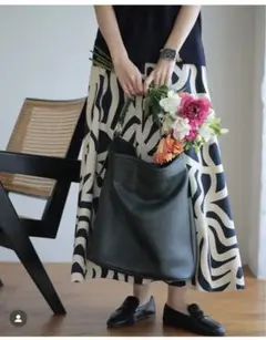2025年最新】hinc nunc leather tote bagの人気アイテム - メルカリ