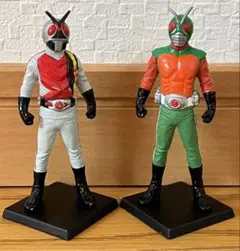 栄光の9人ライダー編　ガチャポン　仮面ライダーX スカイライダー　2体セット