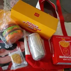 マクドナルド サマーギフトパック 2025　グッズ系など