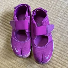 NIKE エアリフト