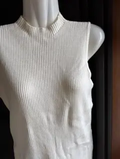 MANGO リブニット　ノースリーブ　S〜M