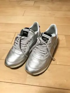 美品 フィリップモデル シルバースニーカー