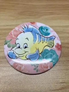 缶バッチ ディズニー
