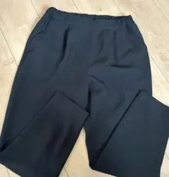 a.v.v黒パンツS