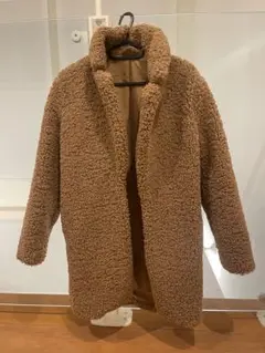 茶色いもこもこコート-オーストラリア