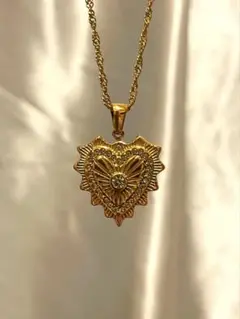 Item thumbnail for item 61c008de-c34a-4aa3-8379-c5ff999c55cb