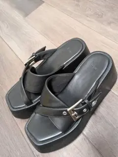 RIU サンダル