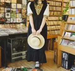 クティールとレトロ　前後2way ワンピース