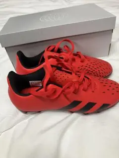 新品　adidas プレデター　freak JP 22.0