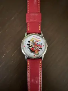 ミッキーマウス 時計 赤レザー