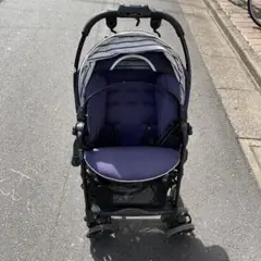 コンビベビーカー
