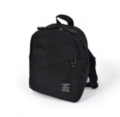 美品☆BeBe べべ　斜め ポケット オックス リュック ブラック　S