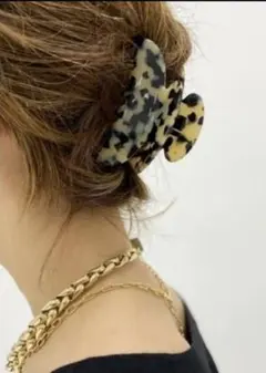 MC DAVIDIAN/エム・シー・ダビディアン】ヘアクリップ