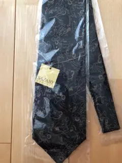 サザビーネクタイ