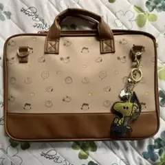 スヌーピーパソコンバックウッドストックキーホルダー付き