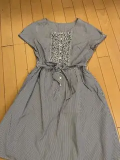 フェミニンワンピース