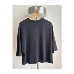 【ほぼ新品・美品】UNIQLO ユニクロ　ドレープブラウス