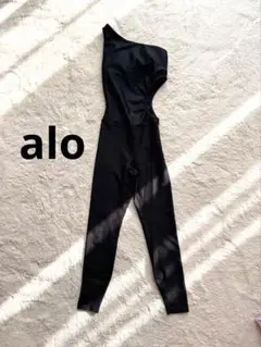 Item thumbnail for item f0768058-1c87-4c79-8a3a-48ecc27f524c