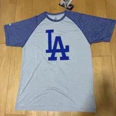 値引きしました　【新品タグ付】MLB LAロゴ Tシャツ Mサイズ