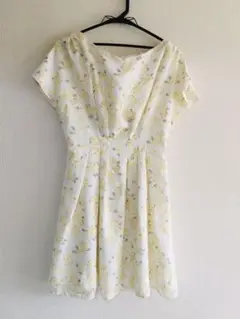 最終価格☆美品☆ワンピース　黄色　プライムパターン