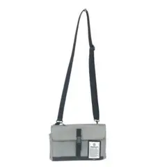 Item thumbnail for item 729d6fbd-7a74-41a0-928c-60a5c0f9c755