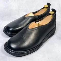 ☆美品☆【イング】 深めカットフラットパンプスシューズ　(L) サスティナブル