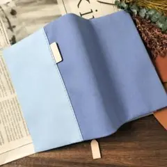 【文庫本サイズ】ブックカバー　帆布　ミルキーブルー×ファクトリーブルー(タグヌメ