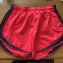 ナイキ　ランニングパンツ　L