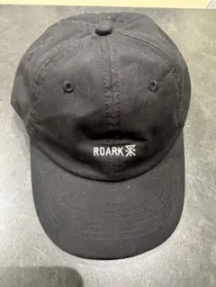 ROARK REVIVALブラック ベースボールキャップ
