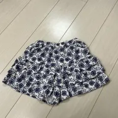 BeBe 花柄フリル付きキュロット　半ズボン　120cm