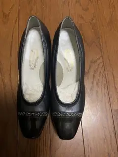 Item thumbnail for item 4bd50652-0a1a-4438-9abf-10c5be55b9b2