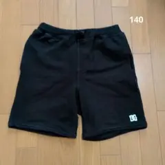 DC ブラック ハーフパンツ 140