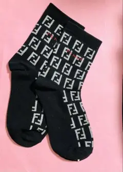 新品　FENDI レディース靴下