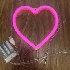 ネオンライト　ハート　コンセント　乾電池式