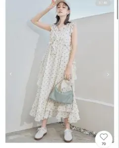 LILY BROWNラッフルフリルフレアワンピース