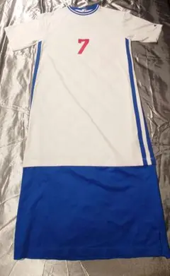 Item thumbnail for item ddd90095-4b3d-4d02-bca8-075d1aa72861