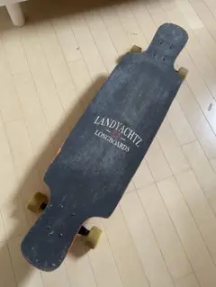 Landyachtz Switch Skull ダウンヒル フリーライド デッキ Landyachtz Switch Skull 35 Complete Longboard - Deckadence