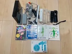 【すぐ遊べるフルセット】Wii本体＋リモコン2個＋運動系ソフト5本セット