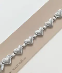 クルチアーニ　CRUCIANI　刺繍ブレスレット　通常サイズ　ハート　淡グレー