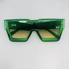 グリーン JP THE WAVY系サングラス