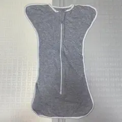 グレーのジッパー付きおくるみ S