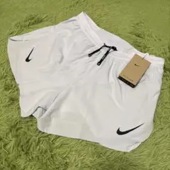 【早い者勝ち】新品未使用　ナイキ　エアロスイフト　ランニング　ショートパンツ