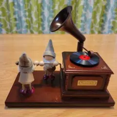 陶器製　からくり西洋人形　オルゴール付き　バイオリン Amazon.co.jp: 陶器製 からくり西洋人形 オルゴール付き