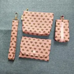 ハート柄ピンクポーチセット