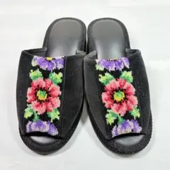 Item thumbnail for item b2142cda-a063-45c1-a8bc-9f4344aa24af